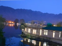 Peacock Houseboats 3*