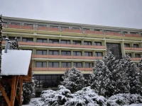 Hyrny 3*