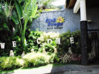 Klub Bunga Butik Resort