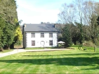 Ashton House 4*