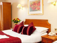 Eyre Square Hotel