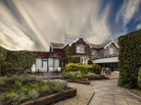 Newpark Hotel 4*