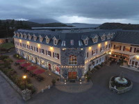 Pontoon Bridge Hotel
