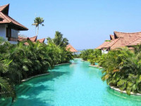 Kumarakom Lake Resort