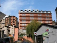 Artic Hotel 3*