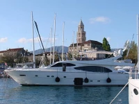 Yacht category A Split 4*