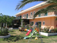 Rose Garden Dassia