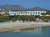 Ormos Crystal Hotel