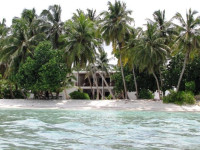 Thulusdhoo Surf Camp