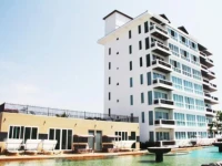 The Sand Beach 4*