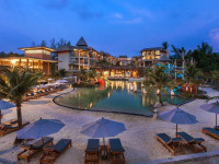 Mai Khao Lak Beach Resort &amp; Spa