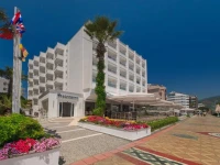 The Beachfront 4*
