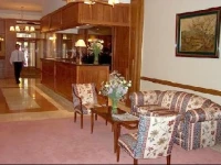 Regis 3*