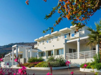 Lindos White Hotel & Suites