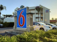 Motel 6 Anaheim Maingate