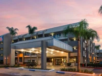 Motel 6 Anaheim Maingate 2*