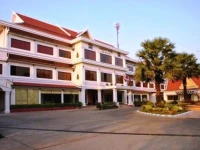 Nokor Phnom 3*