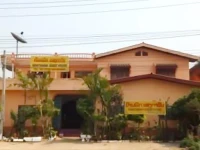 Sengtawanh Guesthouse 2*