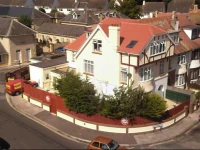 Singer House Guest House 4*