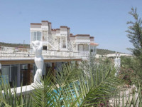 Shaka Marine Boutique Hotel