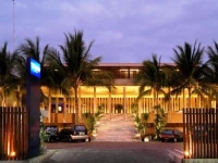 The Oasis Beach Resort &amp; Spa 4*