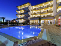 Trianta Hotel Apartments