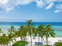 Coconut Court Beach Resort 3*