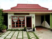 N4 Guesthouse 2*