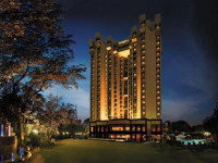 Shangri-Las Eros Hotel