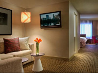 Renaissance Austin Hotel