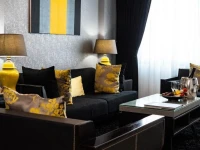 Oak Plaza East Airport Hotel 4*