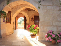 Lamihan Cave Hotel