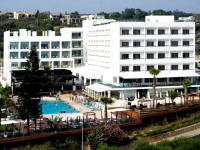 Napa Mermaid Hotel &amp; Suites