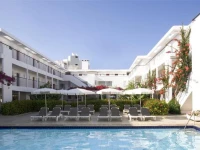 Nissi Park hotel 3*