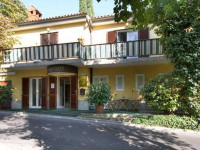 Maygut Apartments