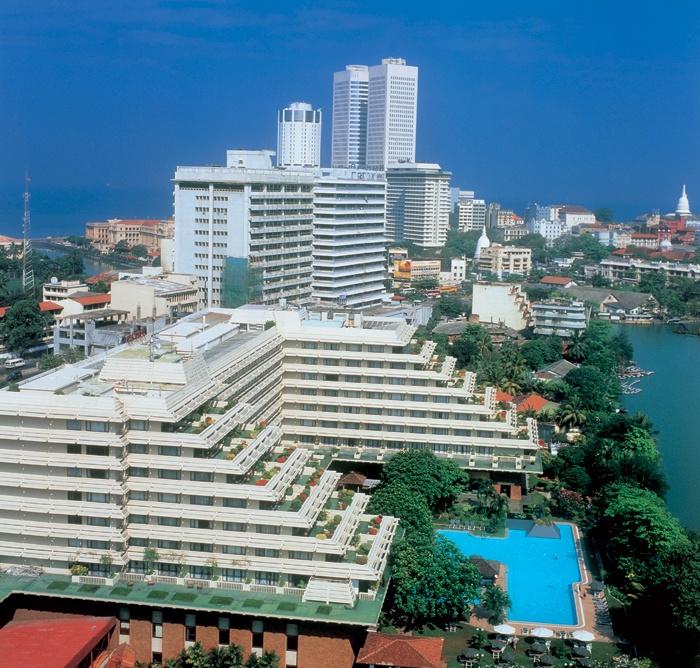 Cinnamon Lakeside hotel Colombo  5*