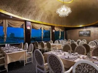 La Plaza Hotel 4*