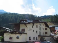 Gastehaus Kneisl  3*
