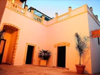 Exedra Holiday House 2*