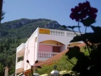 Frida Apartments Benitses 3*