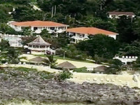 Rock Cliff Hotel