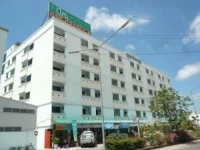 B.J. Serviced Apartment & Hotel 3*