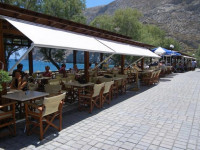 Irinis Rooms and Restaurant
