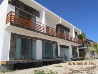Cormorant Beach House 3*