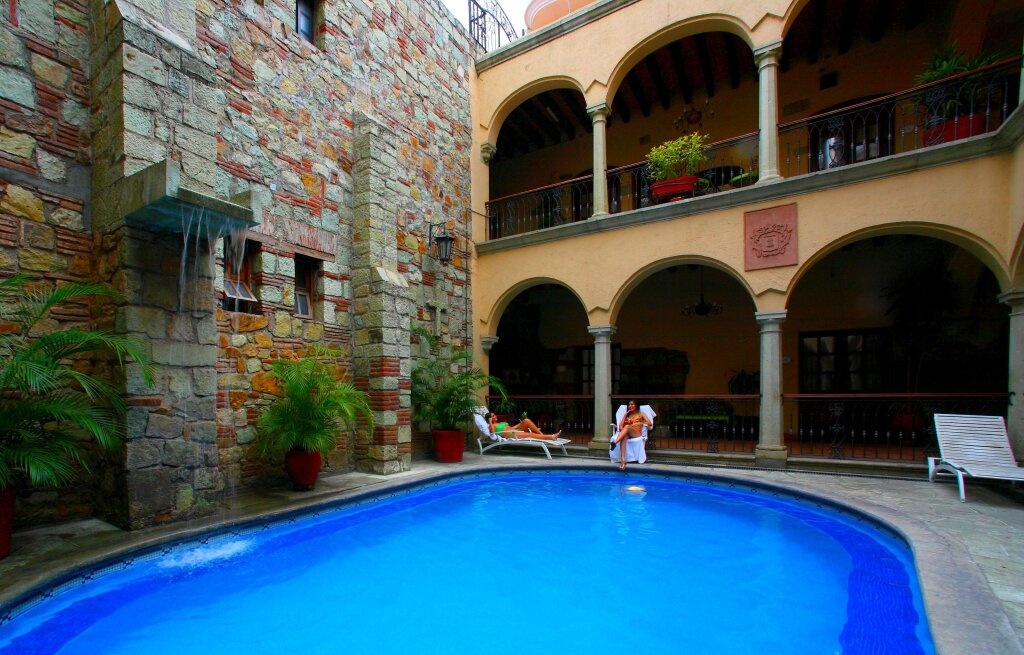 Hotel Casantica 4*