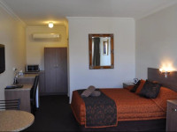 Augusta Courtyard Motel
