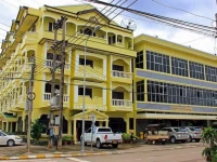 Hoong Thip Hotel 