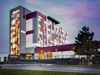 Mineral Hotel