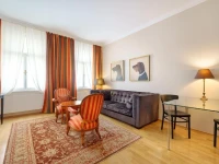 Hunger Wall Residence 4*