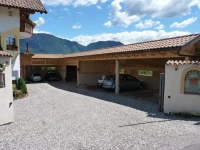 Ferienwohnungen Lanserhof 2*
